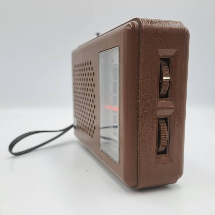 Vintage Sharp AM-FM Portable Radio -Battery Operated -Working