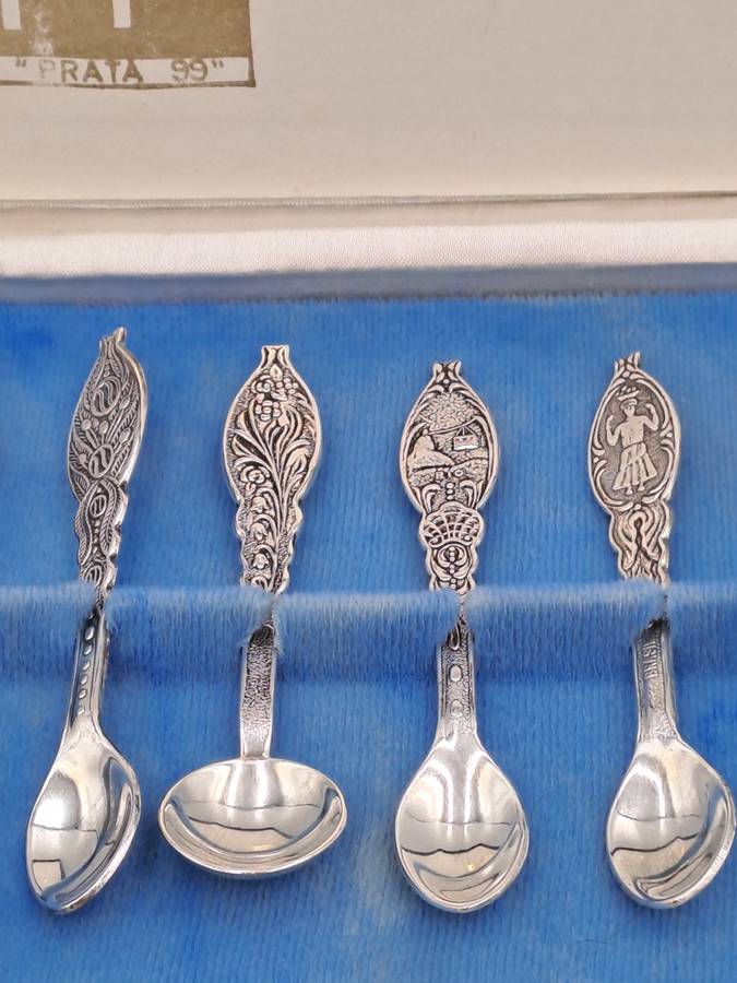 Vintage MP Prata 99 Silverplate Demitassee 7pc  Spoon Set-Boxed