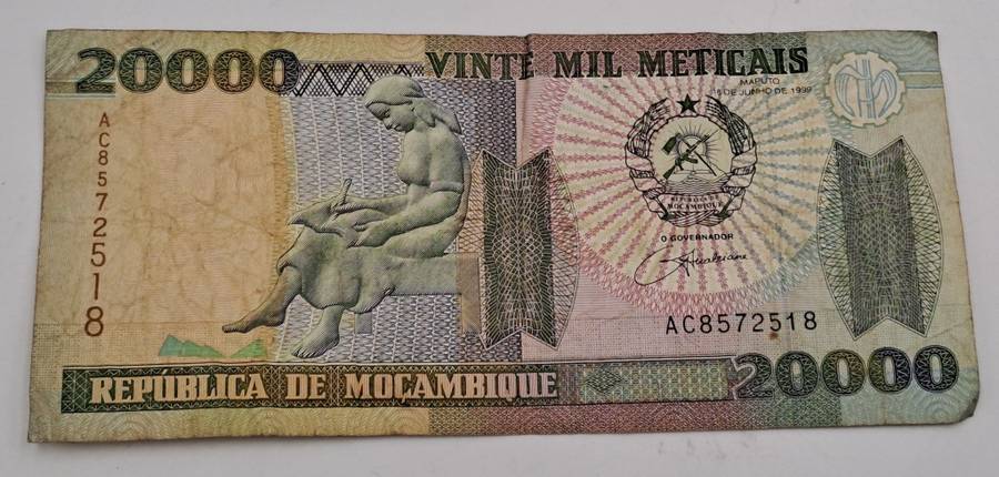 1999 Mozambique 20 000 Meticais