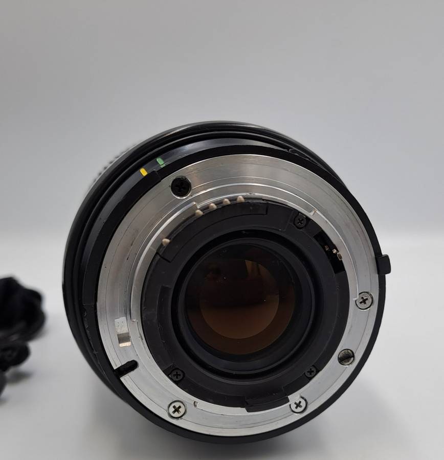 Nikon NIKKOR AF 70-210mm f/4-5.6  Lens (1987-2000)