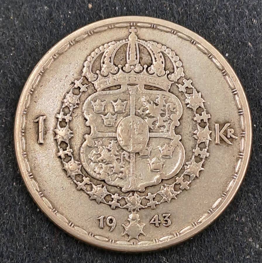 1943 Sweden (Silver .400) 1 Krona - Gustaf V