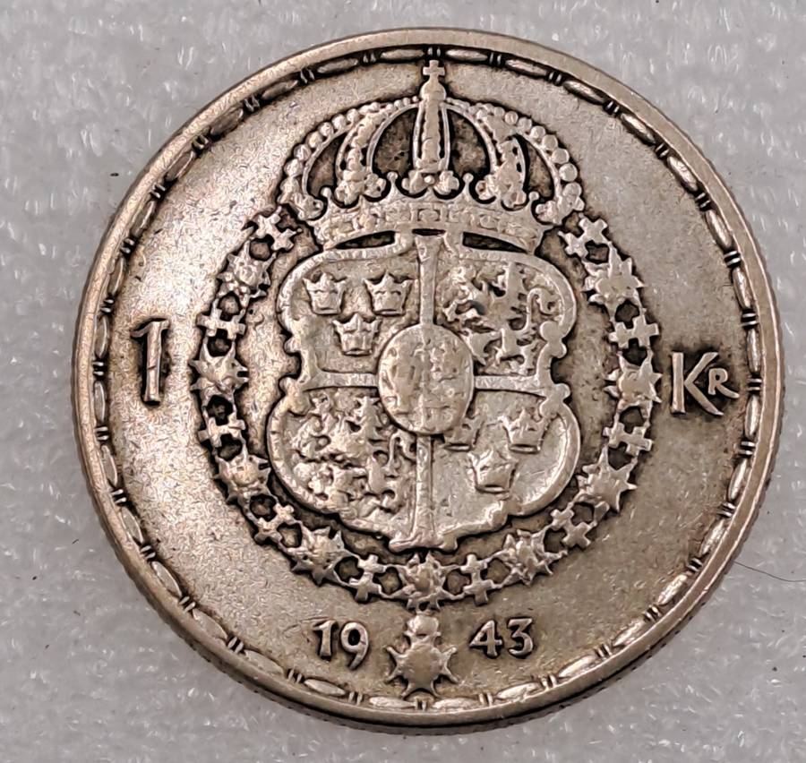 1943 Sweden (Silver .400) 1 Krona - Gustaf V