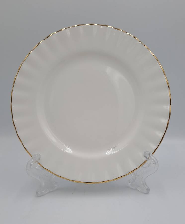 Vintage Royal Albert Val D'or -Tea Side plate 160mm