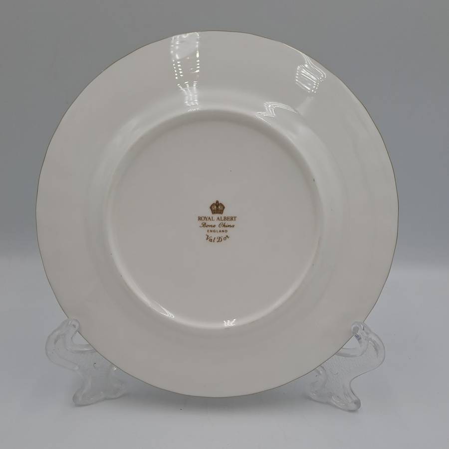 Vintage Royal Albert Val D'or -Tea Side plate 160mm