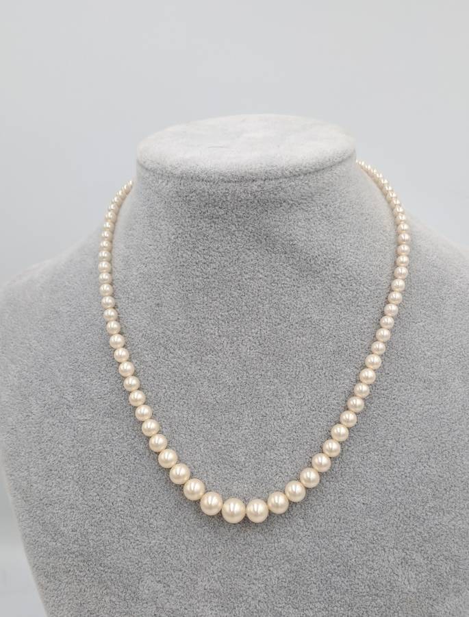 Vintage Simulated Pearl Necklace By Lotus - in Box