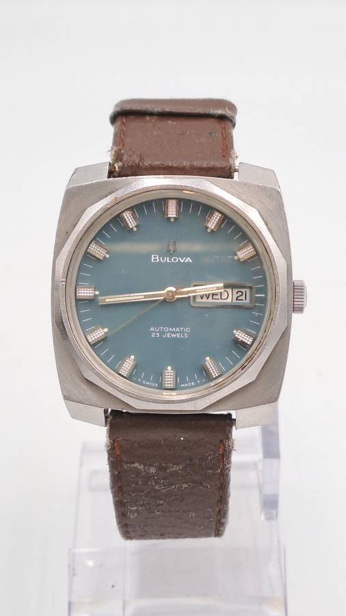 Vintage Mens BULOVA Automatic Watch 23 Jewels  -Working