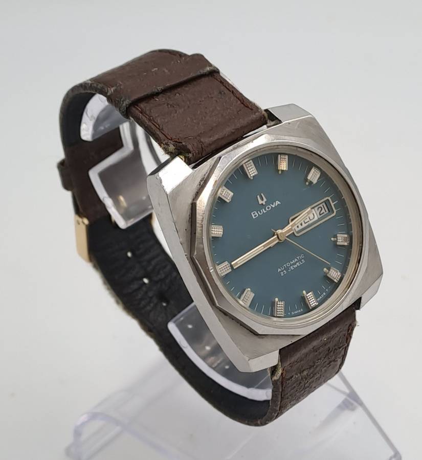 Vintage Mens BULOVA Automatic Watch 23 Jewels  -Working