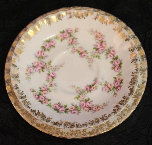 Crazy R1 Start!!!  Royal Albert Fine Bone China "Dimity Rose "Saucer and Side Plate -140mm -160mm -