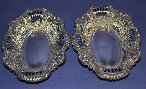 2 Vintage Silver Plated Trays 95g - 160-110mm Reg.Nr =Rd 295186- See more