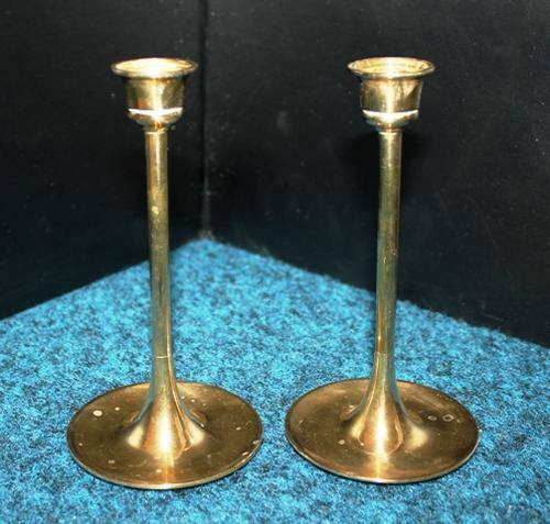 2 Brass Candle sticks 160mm tall 225g
