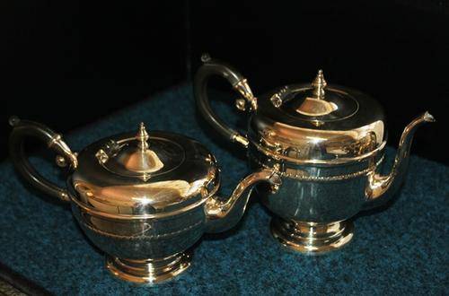 2 x Vintage Coffee /Tee Pots -Em Ess Viking Plate Silverplated Brass made in Canada