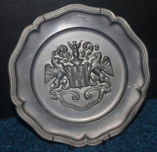 Crazy R1 Start !!! 1950's pewter Plague Belgian Coat of arms -in Fide Constans 133mm - 715g