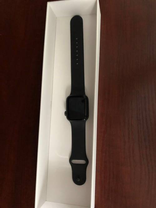 Apple watch 4