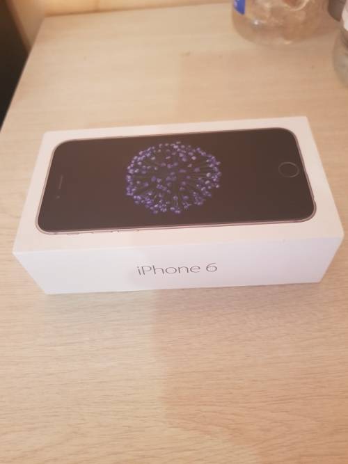 IPHONE 6 32GB BRAND NEW(NOT REFURBISHED)