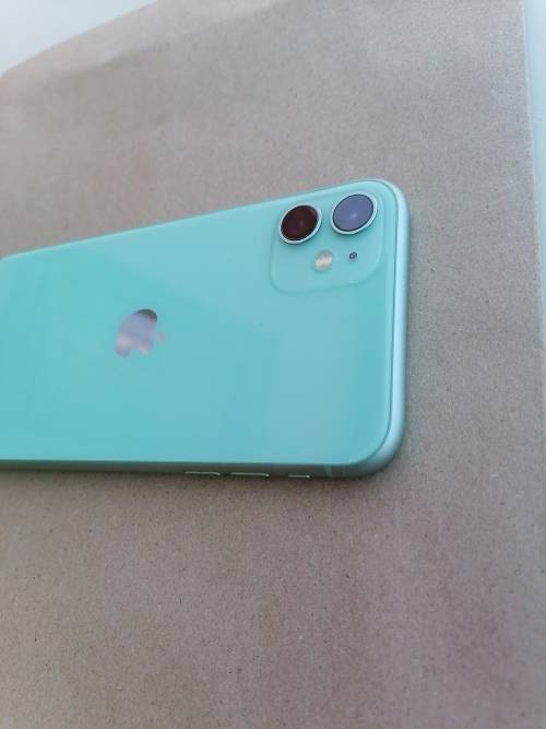 IPHONE 11 64GB GREEN