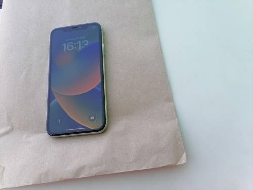 IPHONE 11 64GB GREEN