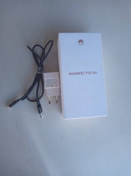 HUAWEI P30 LITE 128GB IN PRISTINE CONDITION