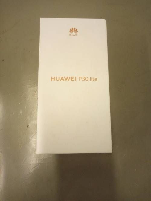 HUAWEI P30 LITE 128GB IN PRISTINE CONDITION