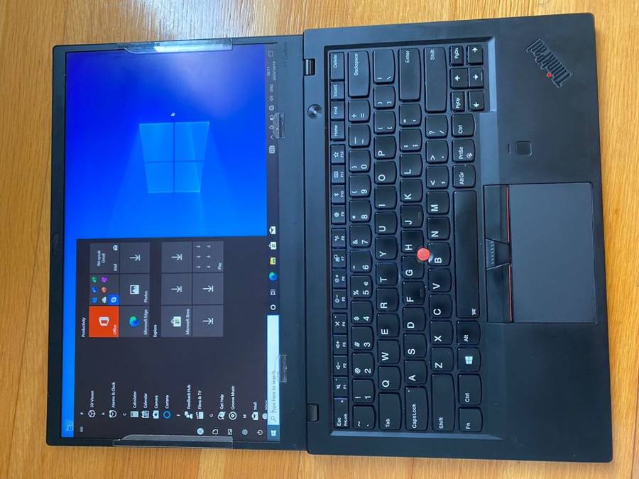 LENOVO X1 CARBON i7 8TH GENERATION