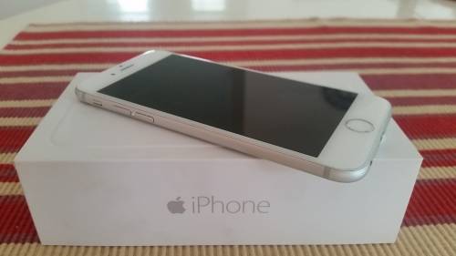 Awesome iPhone6 - With Box