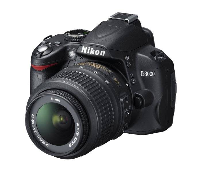 NIKON D3000 DSLR CAMERA + 18-55mm + Battery Grip
