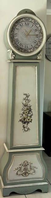 GRANDFATHER CLOCK