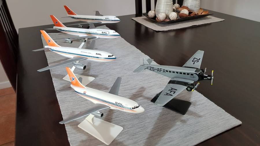 SAA/SAL Model Aircraft Set