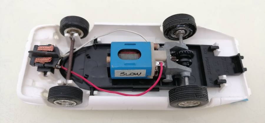 Adapter Lot 5 - Scalextric Raymond to Mabushi Motors
