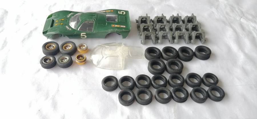 Scalextric Scrapyard - Raymond Blue Can Motored Cars