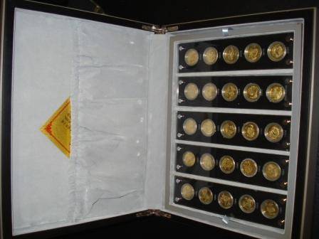1982-2007 25 years of the Panda commemorative silver set