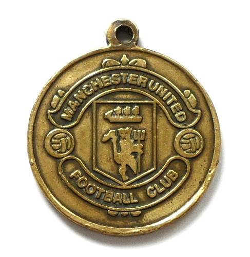 MANCHESTER UNITED FOOTBALL CLUB MEDAL BRASS 40MM