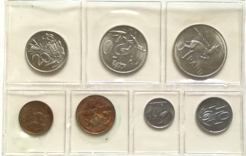 REPUBLIC 1984 COIN PACK S A M