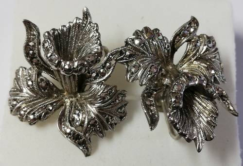 VINTAGE STERLING SILVER MARCASITE ORCHID  EARRINGS 25X20MM SCREW ON