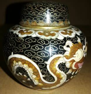 VINTAGE CHINESE CLOISONNE DRAGON + PEARL GINGER JAR AND LID 80X80MM - SOME NIKS SEE PHOTOS