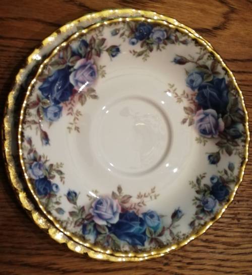 ROYAL ALBERT BONE CHINA ENGLAND **MOONLIGHT ROSE** 6 X TRIOS