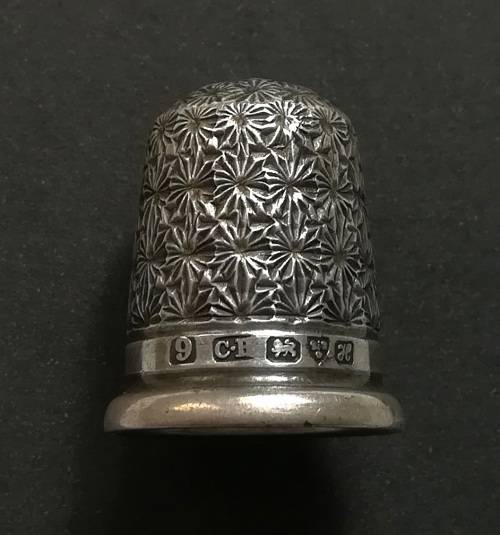 STERLING SILVER CHESTER 1909 THIMBLE SIZE 9