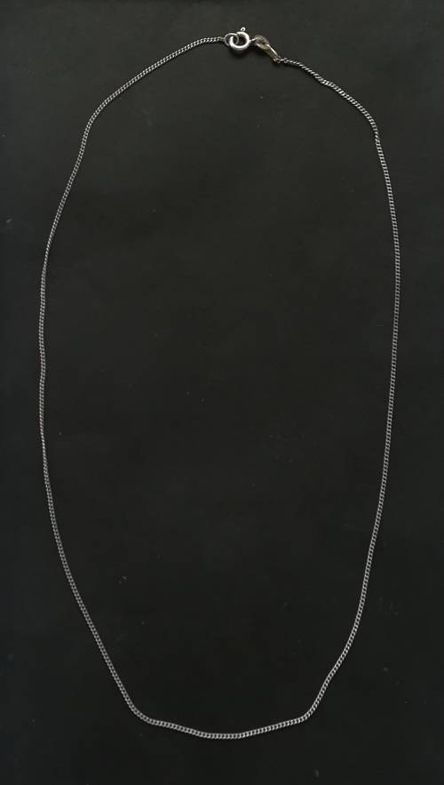 ITALY STERLING SILVER NECKLACE 450MM 2 GRAMS
