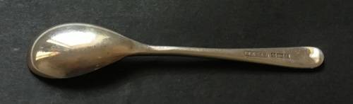 STERLING SILVER BIRMINGHAM 1942 SALT/MUSTARD SPOON 65MM 3.5 GRAMS
