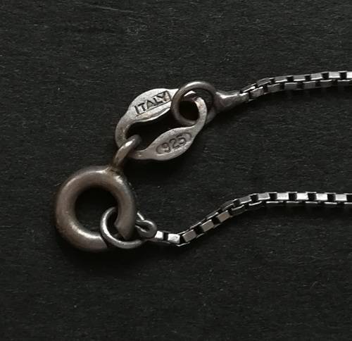 STERLING SILVER  CHAIN BRACELET 200MM 1.3GRAMS