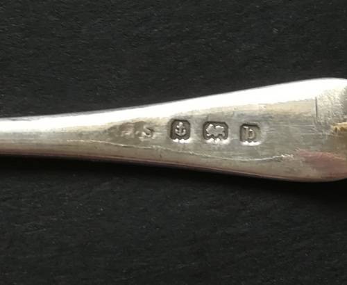 STERLING SILVER  BIRMINGHAM 1901SALT SPOON 60MM 3 GRAMS