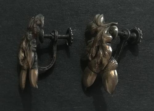 STERLING SILVER EARRINGS ACORNS  20X25MM 4G