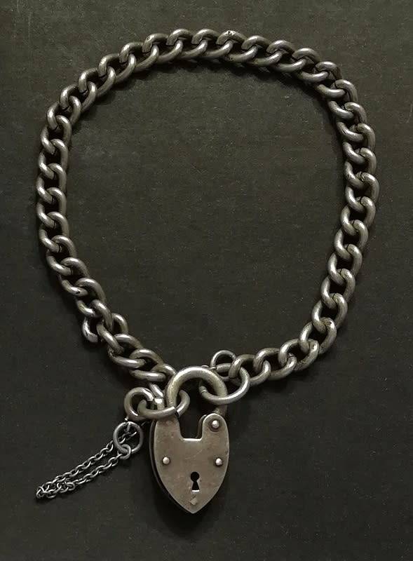 STERLING SILVER CHARM BRACELET *HEART SHAPE LOCK* 190MM 19 GRAMS