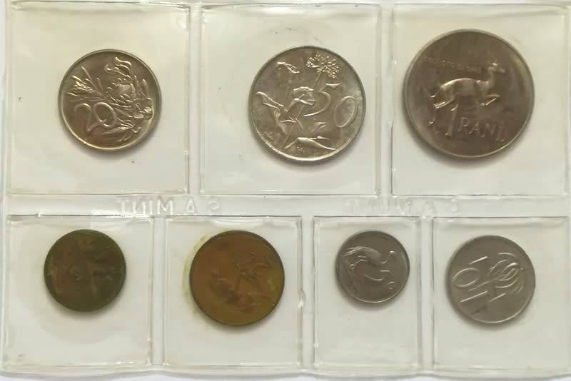 S A 1981 S A M COIN PACK SET