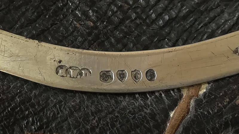 LONDON 1878 STERLING SILVER AND LEATHER CIGAR BOX 90X140MM