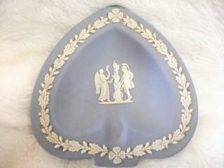 BLUE WEDGWOOD ASH TRAY