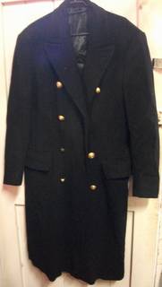 OLD SA NAVY GREATCOAT SIZE LOOKS LARGE-GOLD ANCHOR BUTTON AND ONE WITH 'DB' (SEE PHOTO)