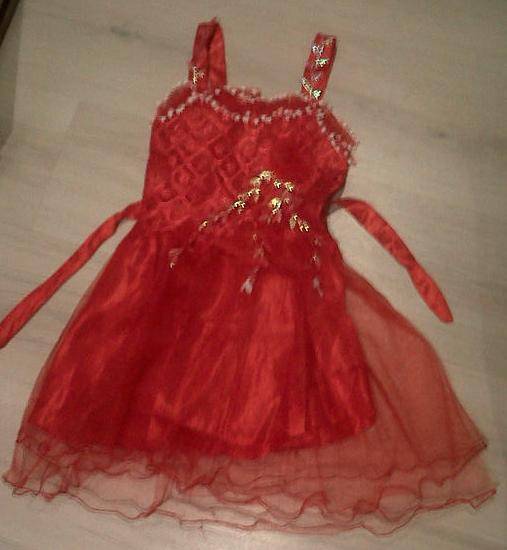 Fairy/Princess Dress- Red (2-4 years)
