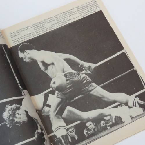 Hit Magazine - January 1977 - Boxing - Tap Tap Makhathini - Gerrie Coetzee