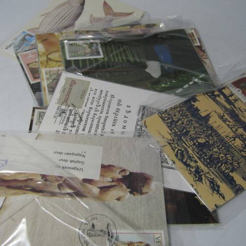 24 packets of 4 collectors postcards as issued - South Africa and Homelands