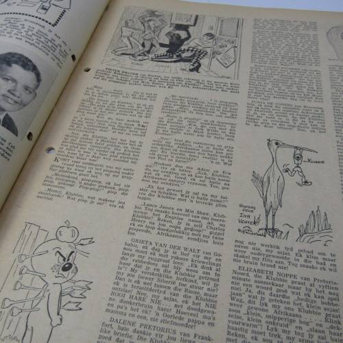 Patrys magazine - Februarie 1971 - Hoerskool uitgawe - punch holes